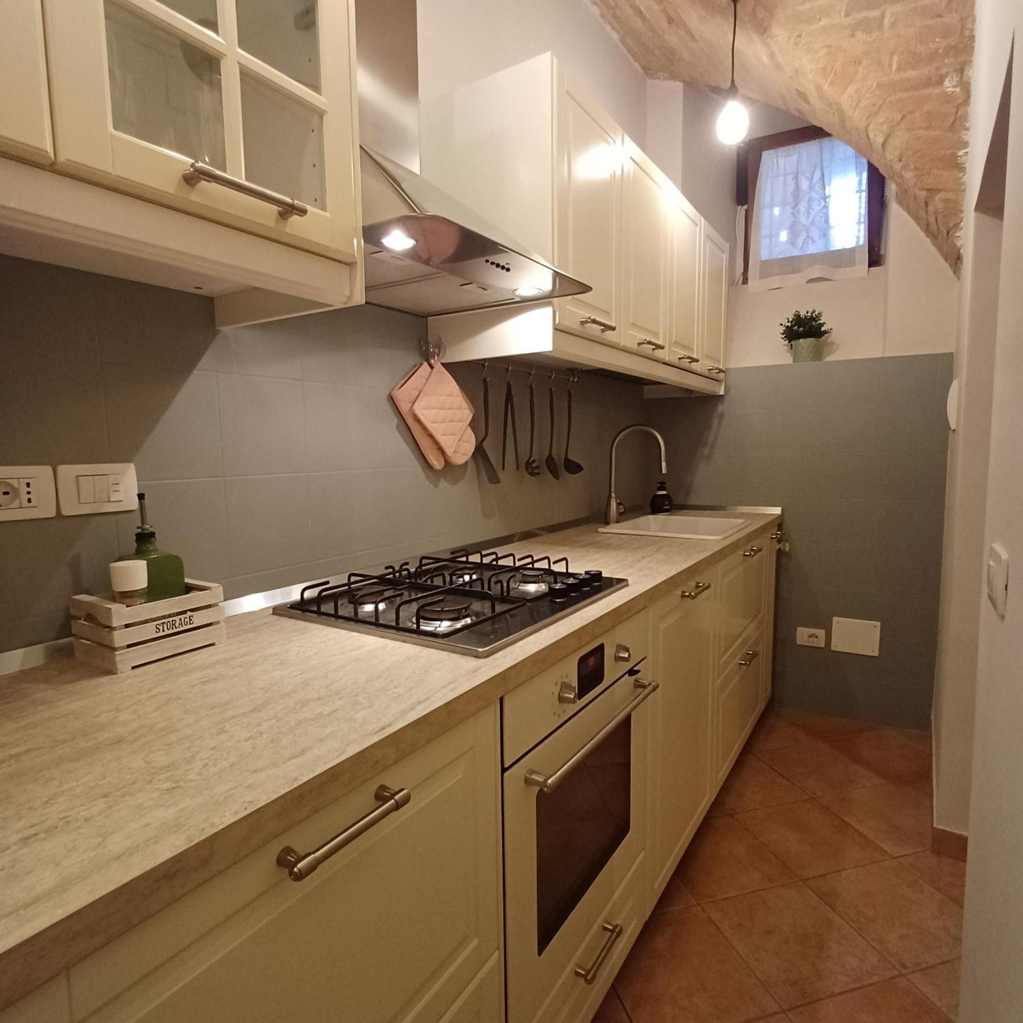 Appartement Loft Gioia à Pérouse Extérieur photo